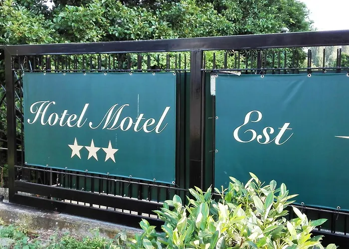 Hotel Motel Est