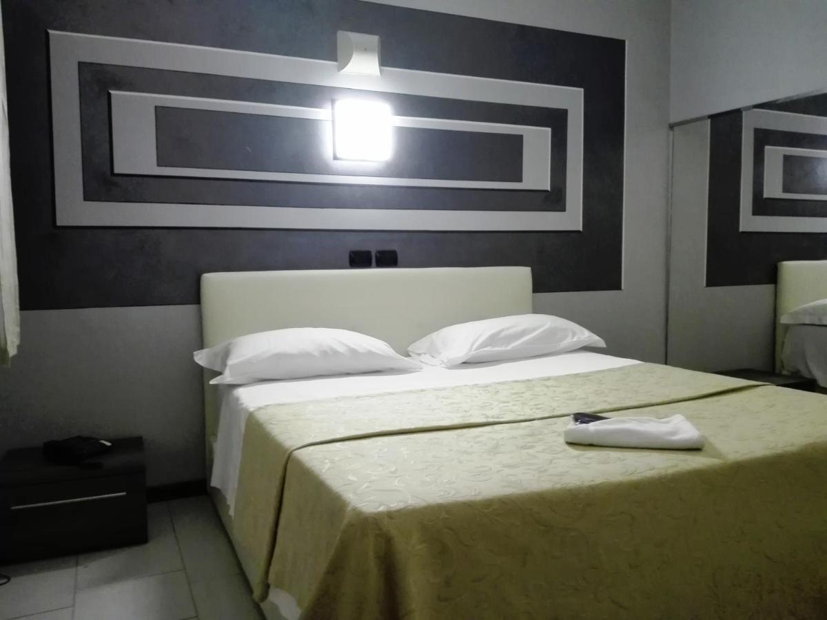 Est Motel