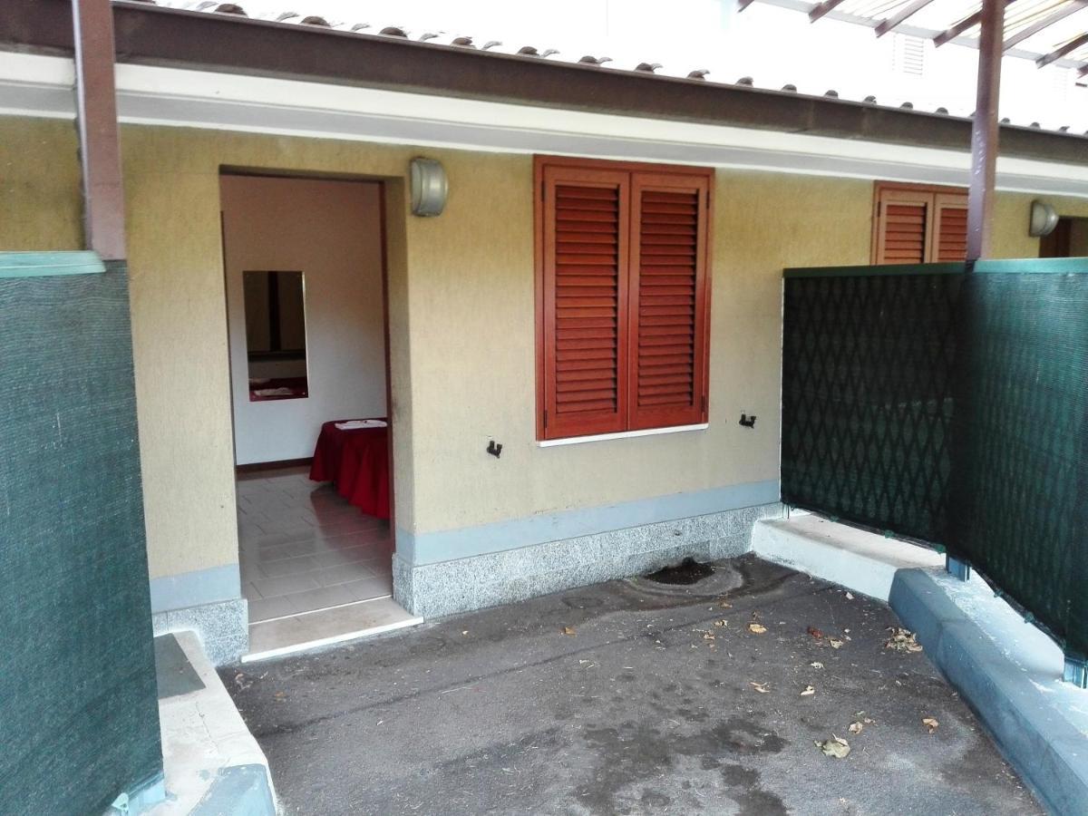Motel Est 3*
