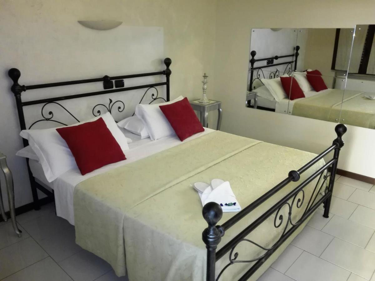 Est Motel Peschiera Borromeo