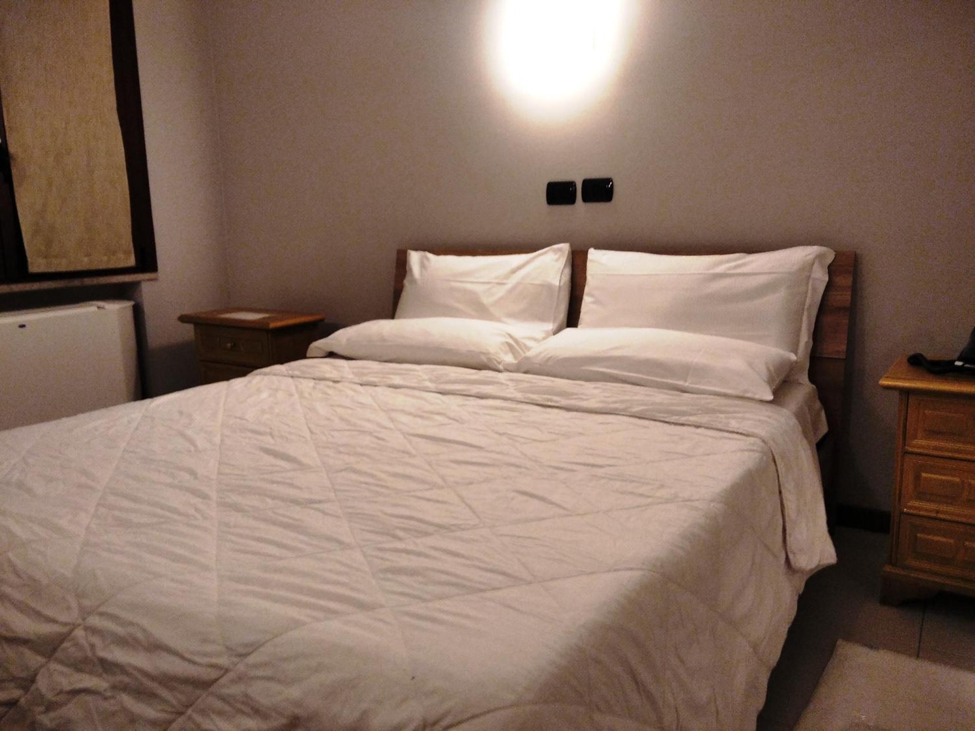 Est Motel 3*
